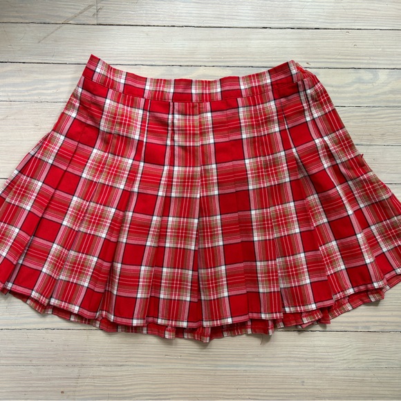 CUTE Aerie Plaid Skirt - size Large - Picture 1 of 4